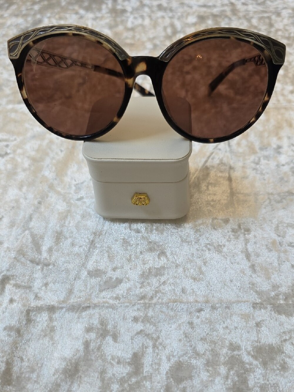 Brighton Sydney Tortoiseshell Sunglasses with Brown Lenses - Picture 2 of 13